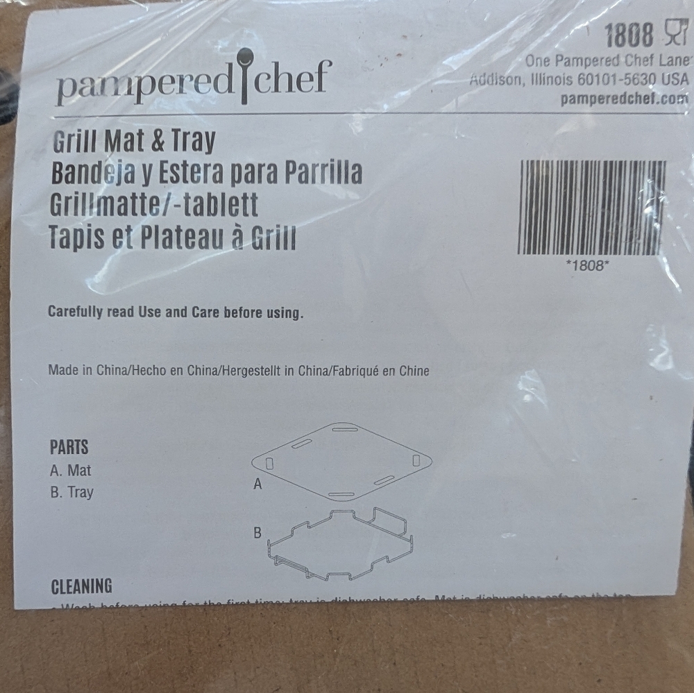 Pampered Chef Grill Mat and Tray Set NIP - Picture 2 of 2